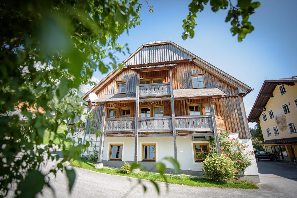Mayer - Wirtshaus Und Dorfhotel Sankt Martin am Grimming Ngoại thất bức ảnh